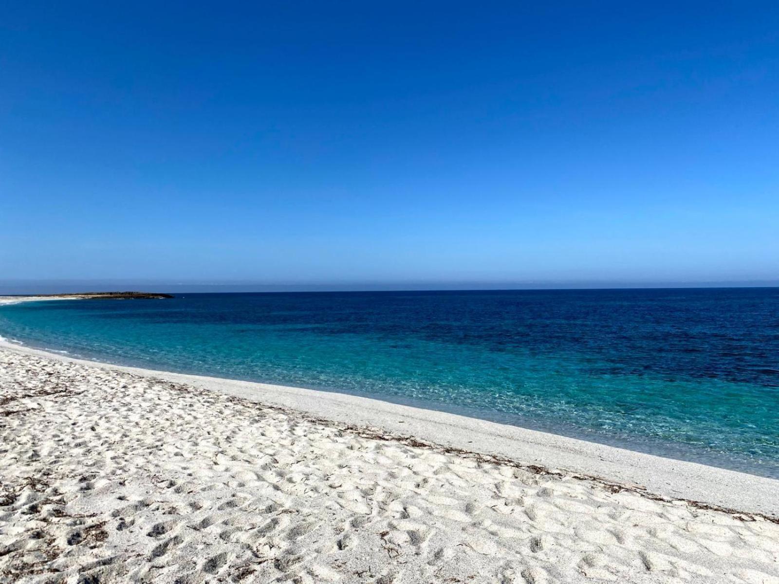 Casa Vacanze Da Roberta A Pochi Km Da Oristano Simaxis エクステリア 写真