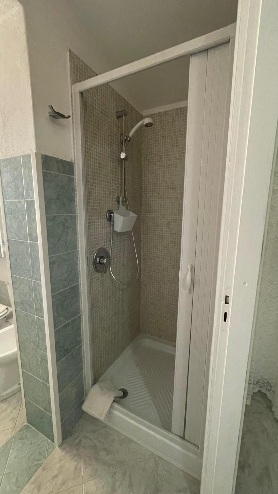 Casa Vacanze Da Roberta A Pochi Km Da Oristano Simaxis エクステリア 写真