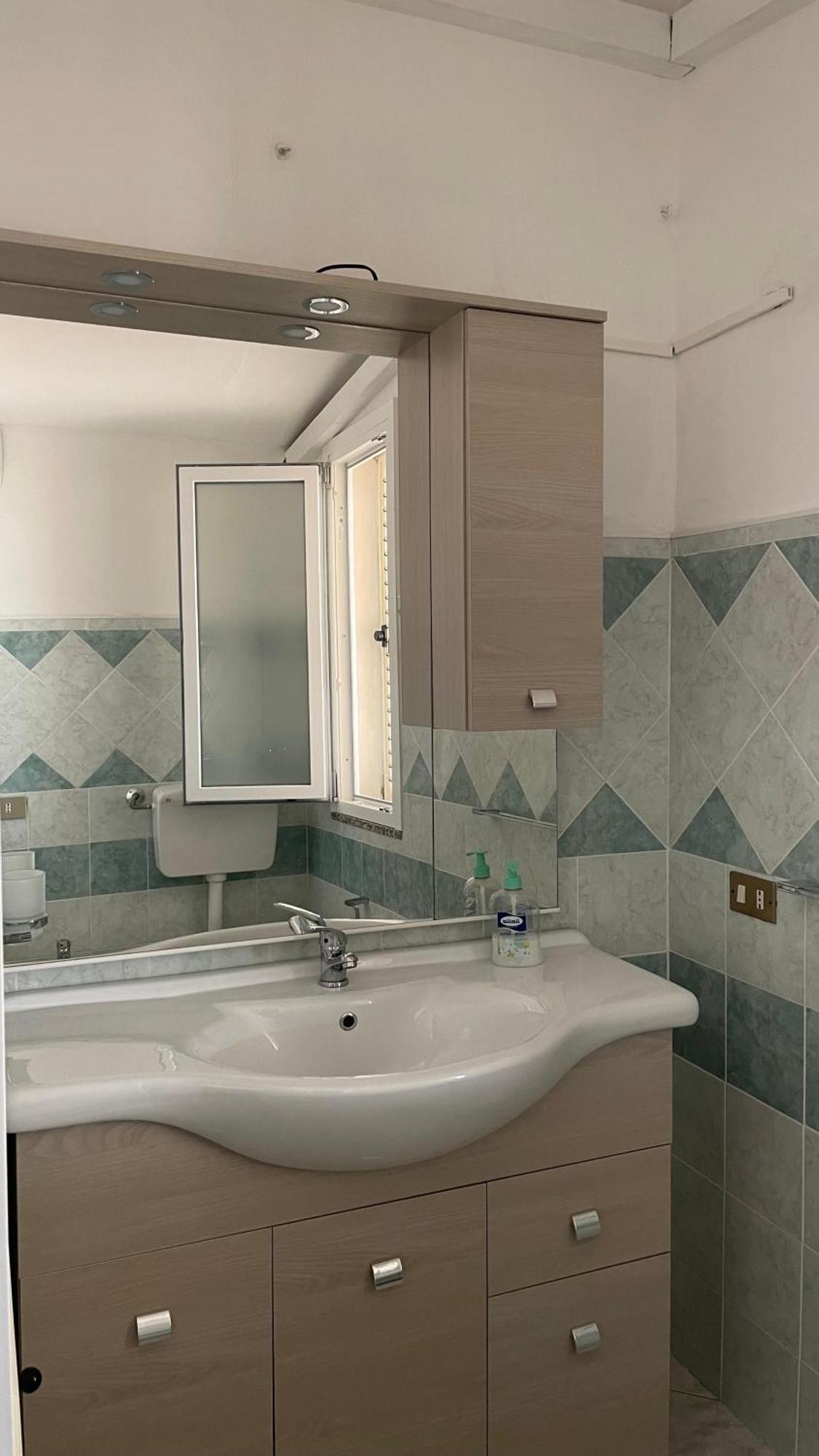 Casa Vacanze Da Roberta A Pochi Km Da Oristano Simaxis エクステリア 写真
