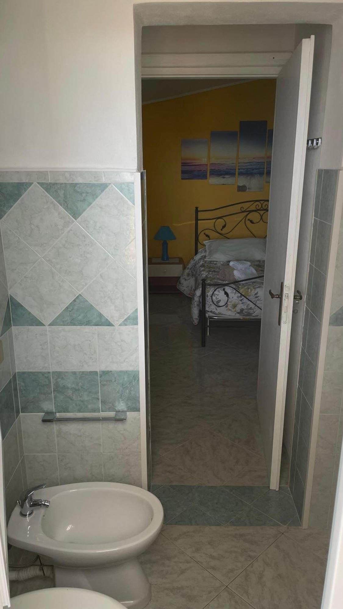 Casa Vacanze Da Roberta A Pochi Km Da Oristano Simaxis エクステリア 写真