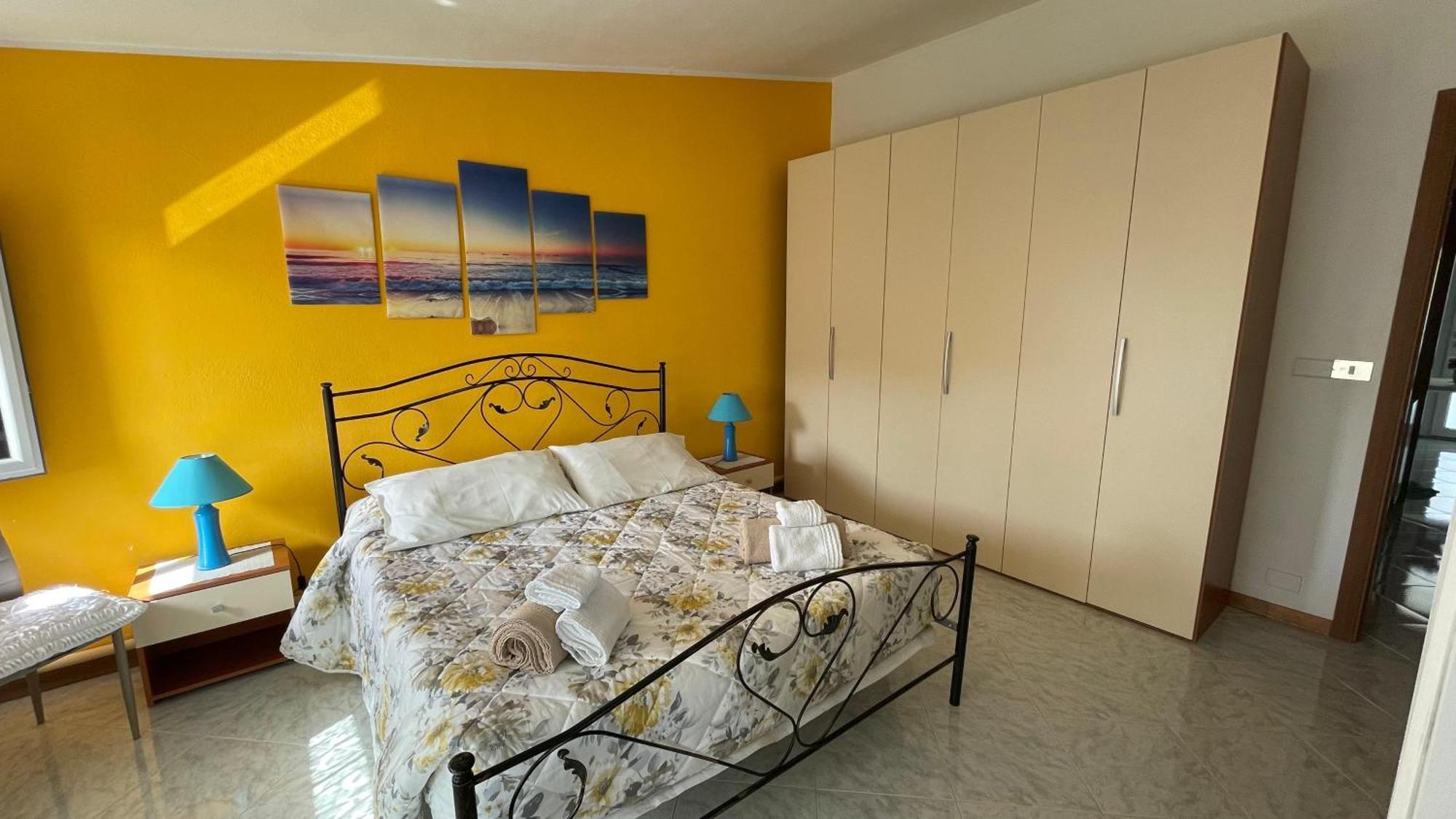 Casa Vacanze Da Roberta A Pochi Km Da Oristano Simaxis エクステリア 写真