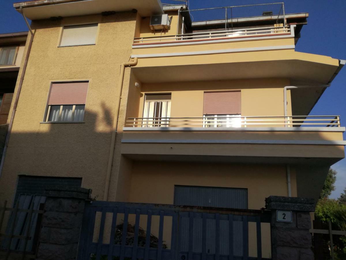 Casa Vacanze Da Roberta A Pochi Km Da Oristano Simaxis エクステリア 写真